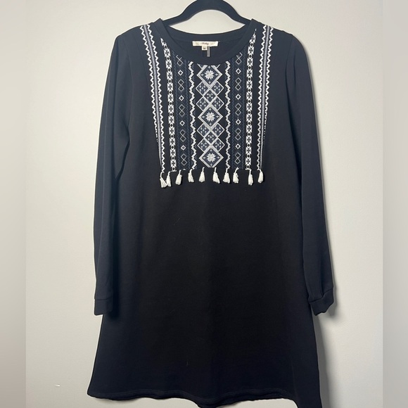Andree by Unit Aztec Floral Embroidered Sweater Dress - Picture 1 of 6